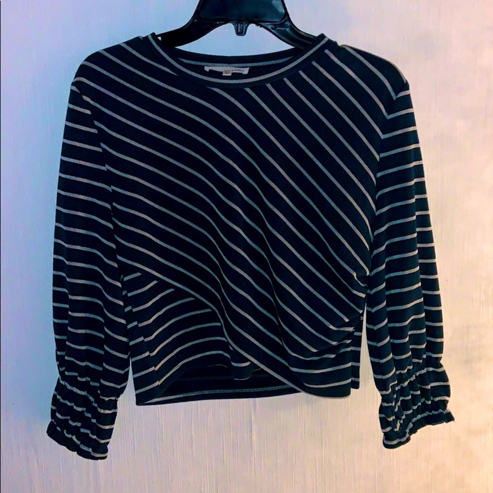 puff sleeve cropped top